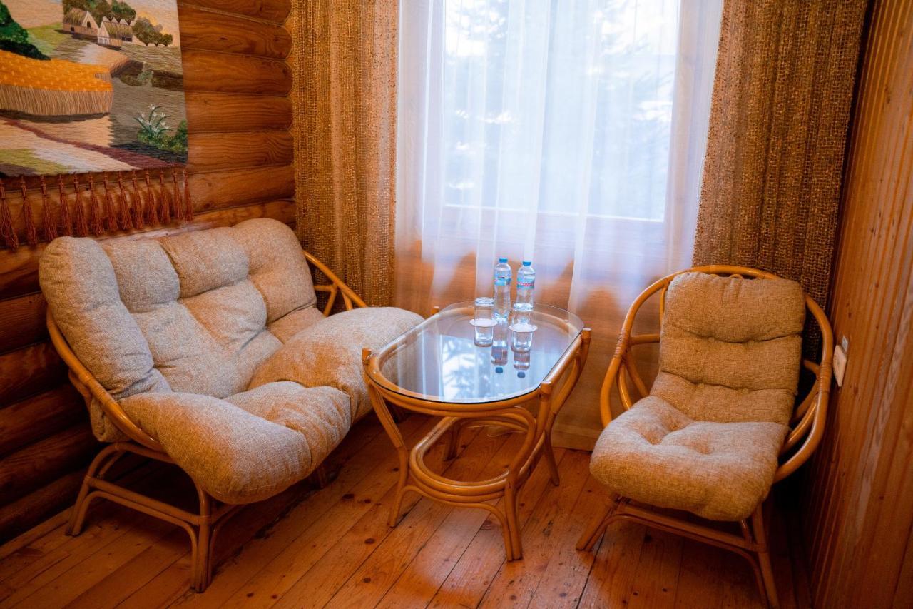 Gostiniy Dvor Non-Stop Hotel Herson Exterior foto